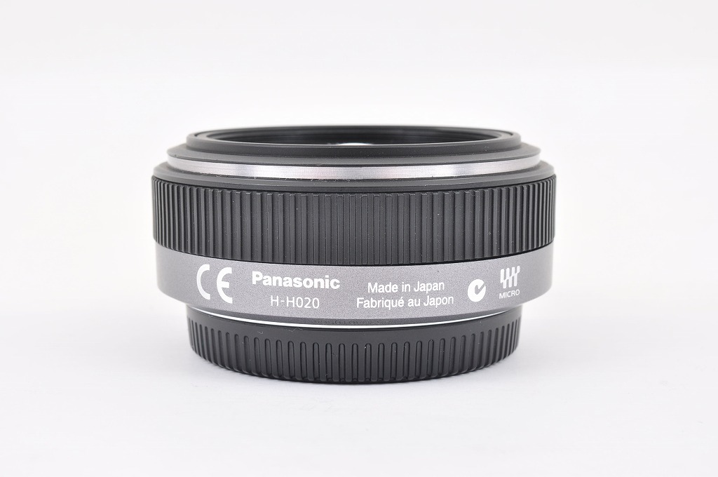Panasonic LUMIX G 20mm f/1.7 ASPH H-H020 Pancake Lens for Micro